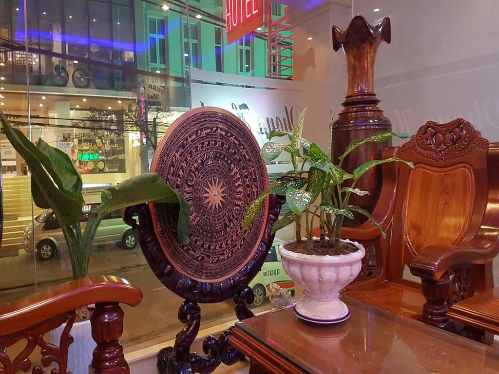 דה נאנג Tuan Phong Hotel מראה חיצוני תמונה